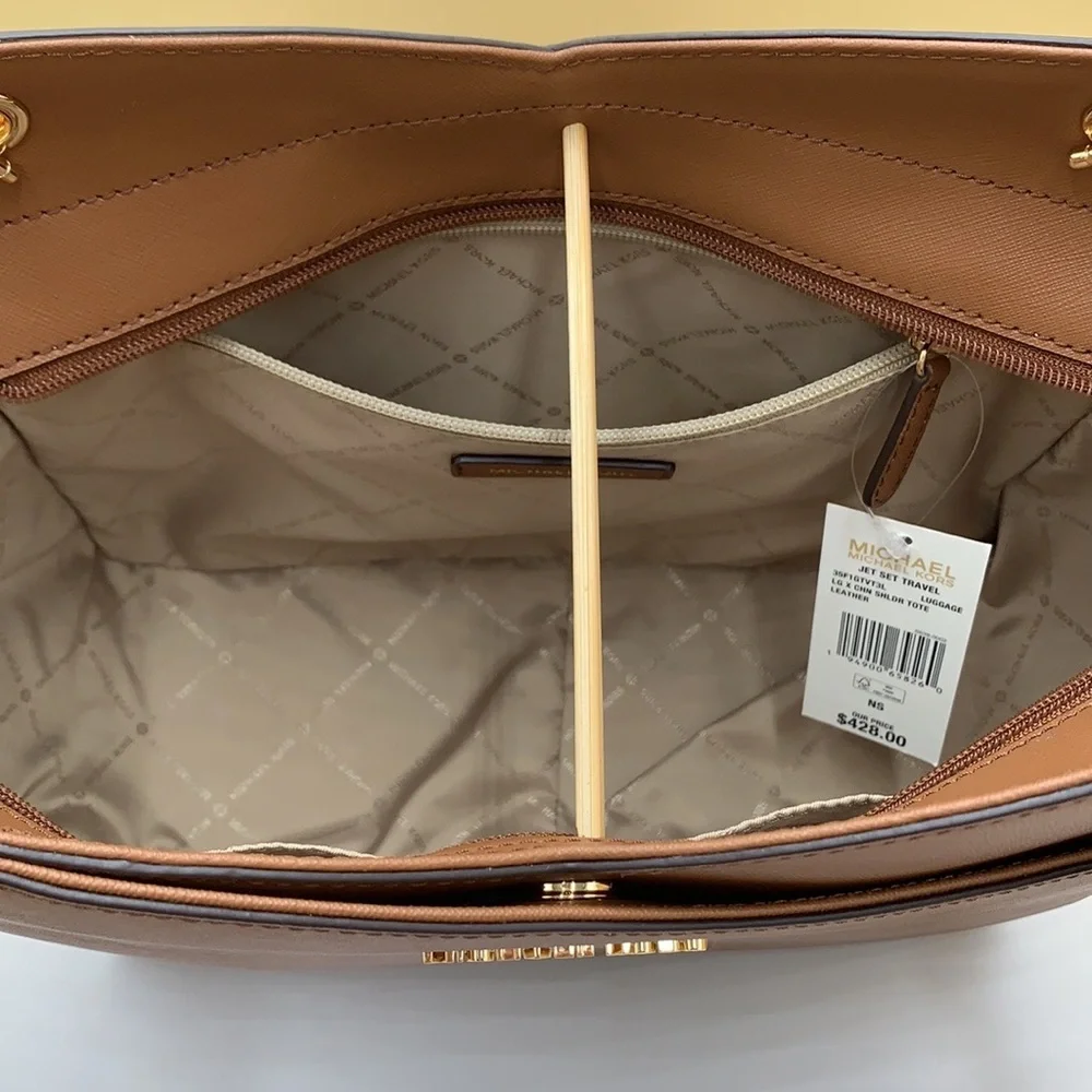 MICHAEL KORS LG XCHAIN SHOULDER TOTE & WALLET SET - Picture 6 of 16
